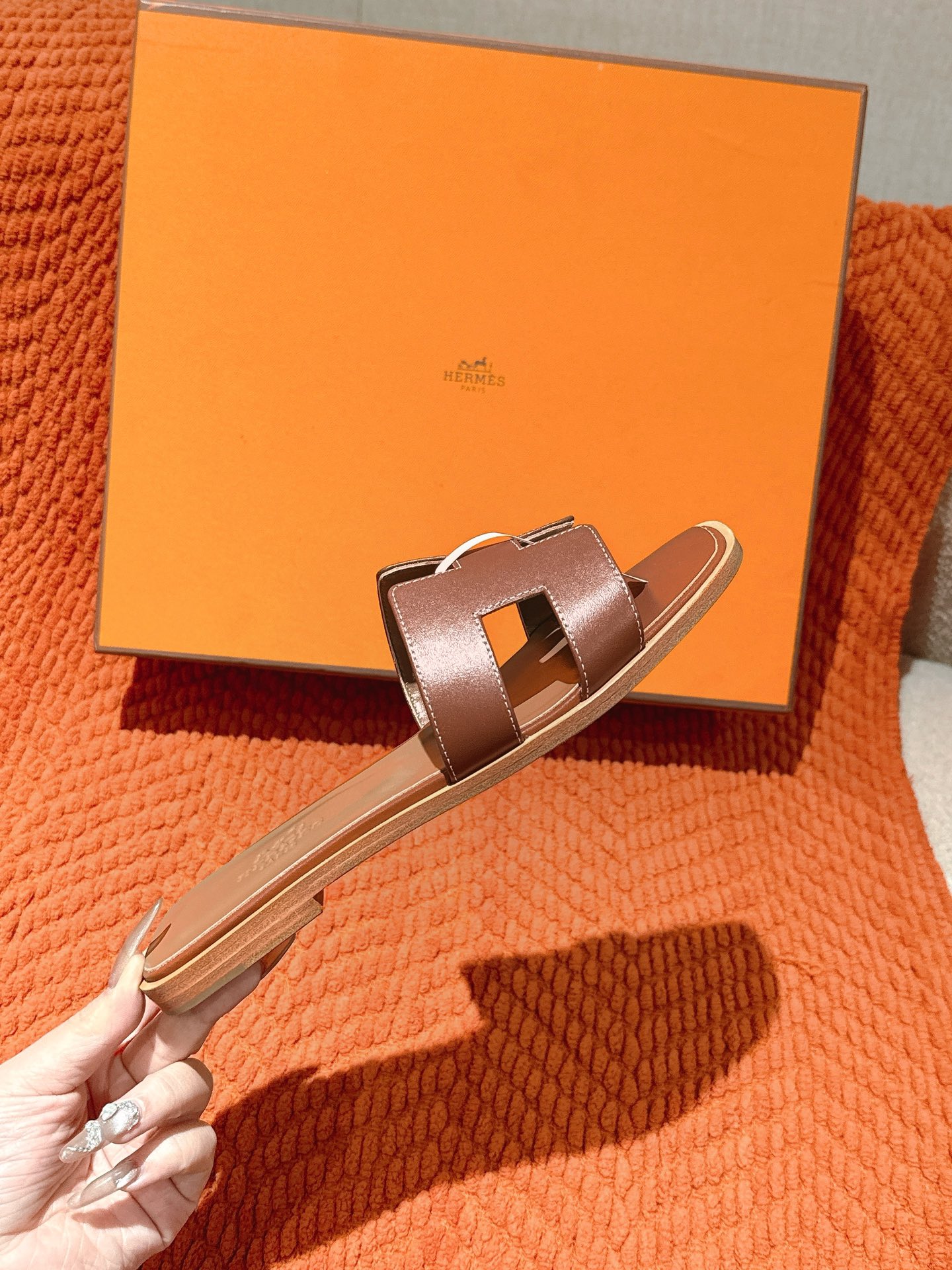 HERMES 02229