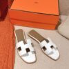 HERMES 02239