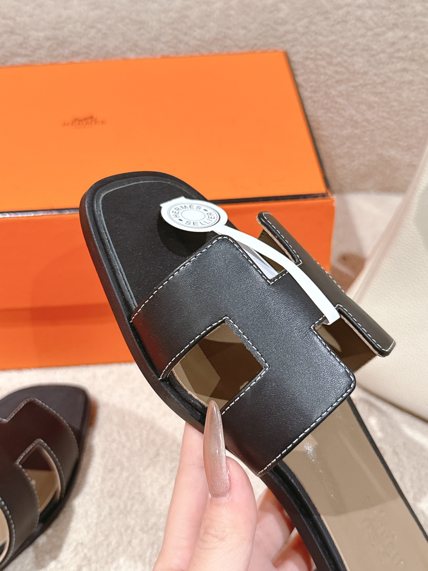 HERMES 02259