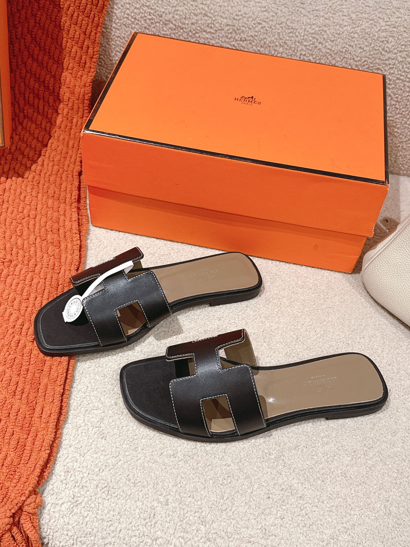 HERMES 02259