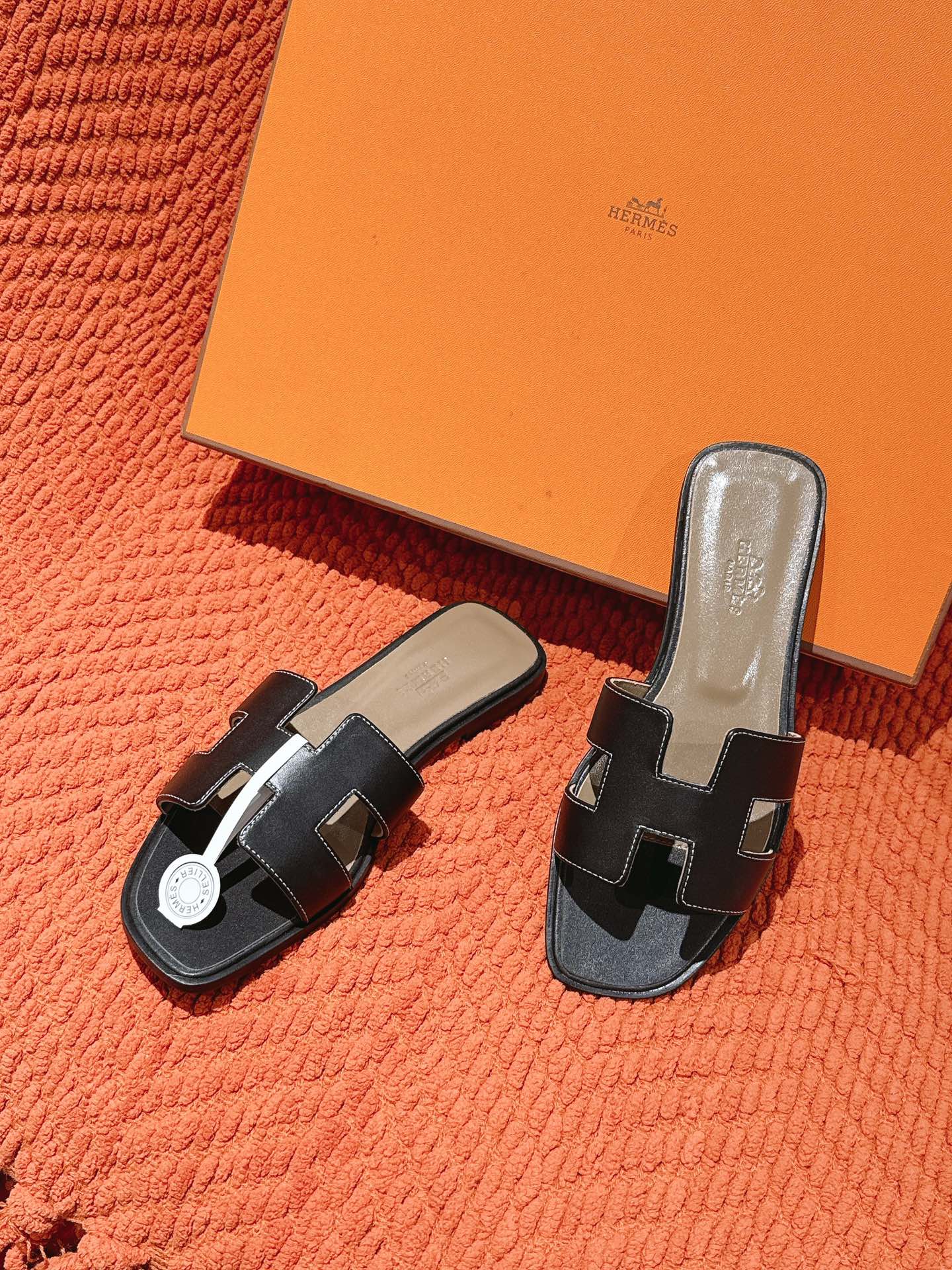 HERMES 02259