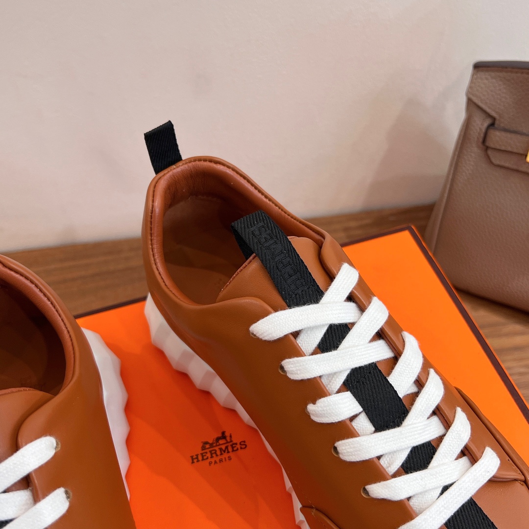 HERMES 02269