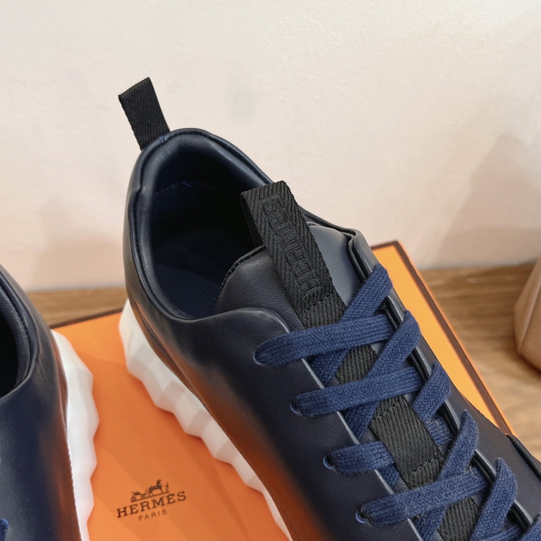 HERMES 02289