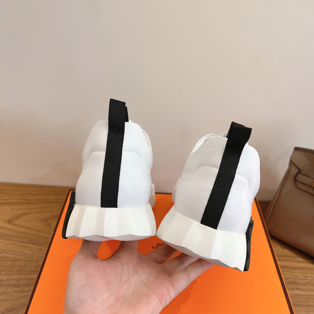 HERMES 02299