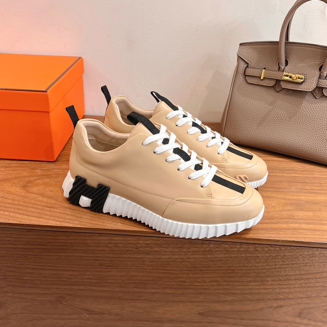 HERMES 02319