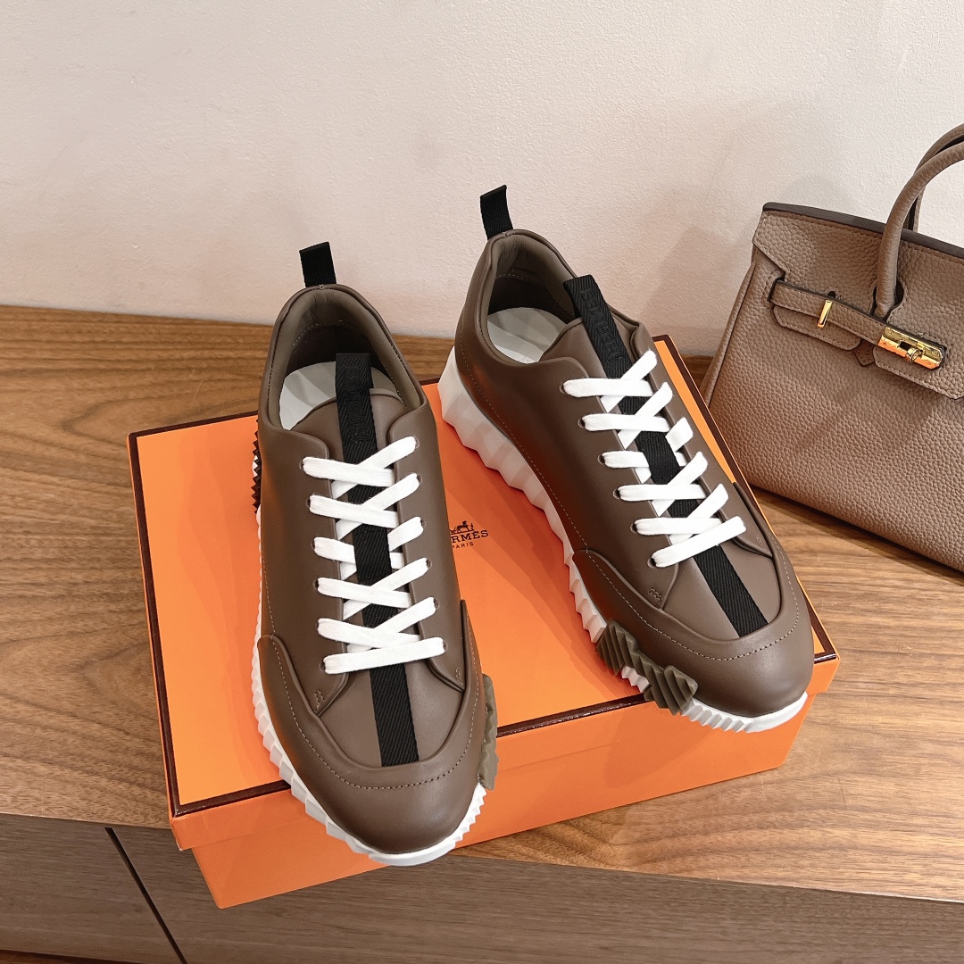 HERMES 02329