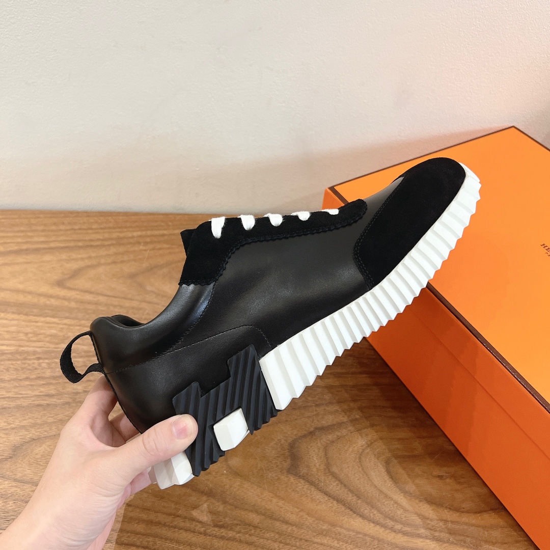 HERMES 02349