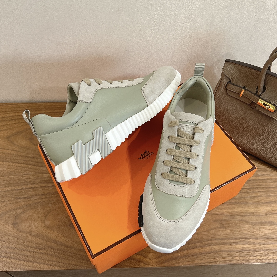 HERMES 02359