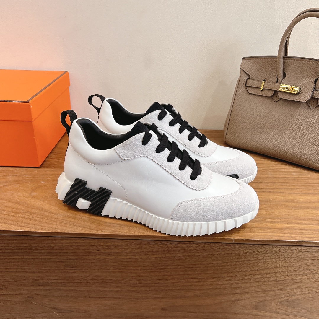 HERMES 02369