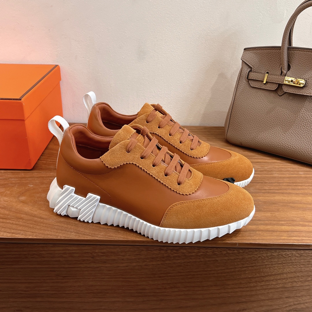 HERMES 02379