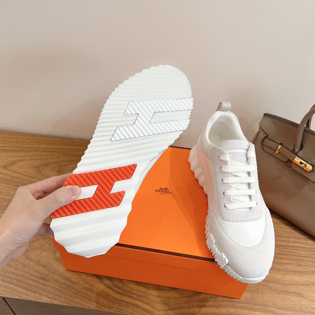 HERMES 02389