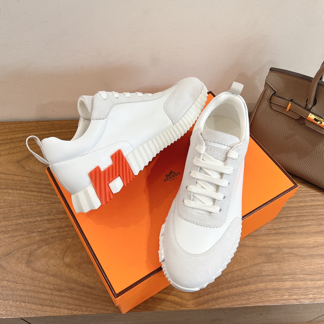 HERMES 02389