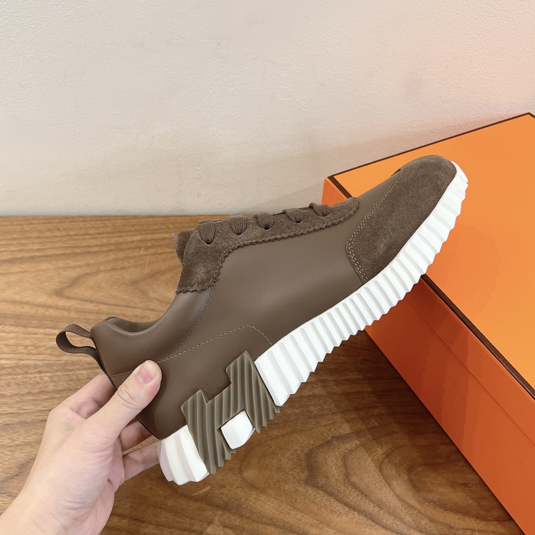 HERMES 02409