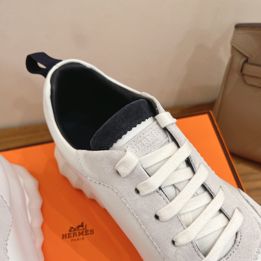 HERMES 02419