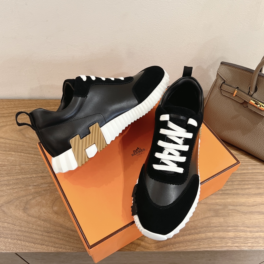 HERMES 02439