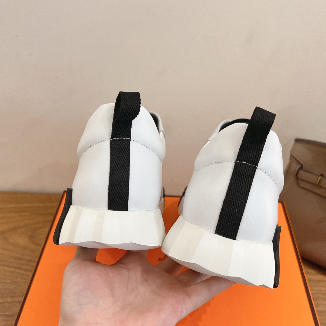 HERMES 02459