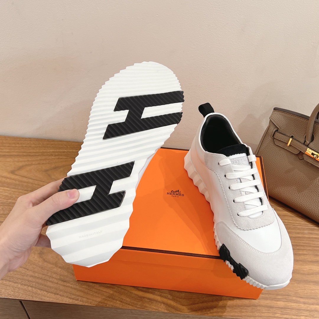 HERMES 02459