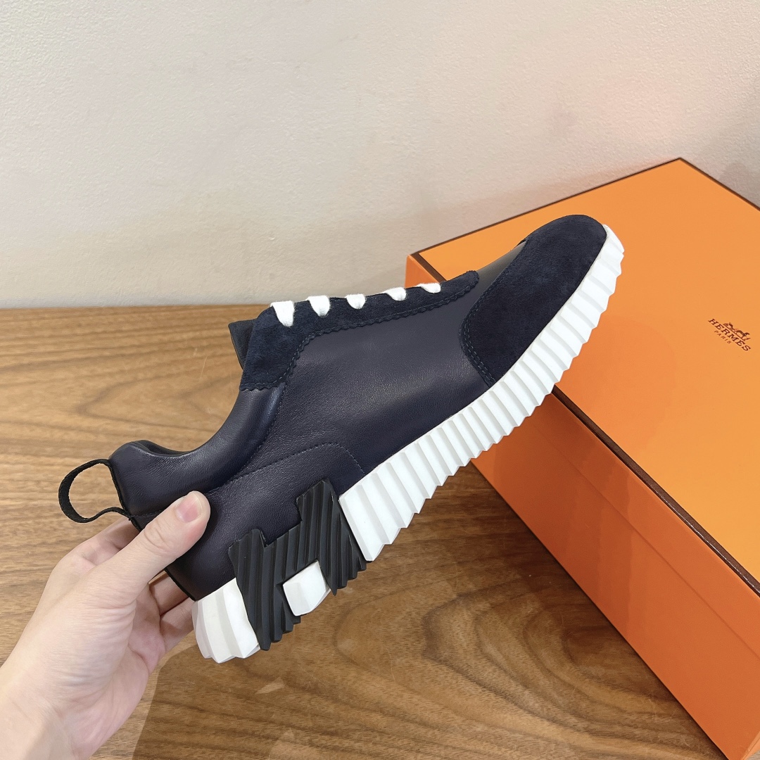 HERMES 02469