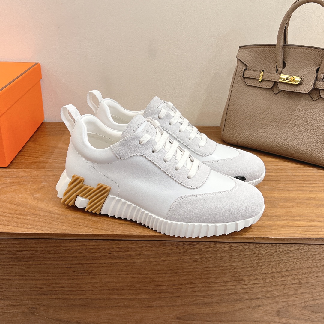 HERMES 02479