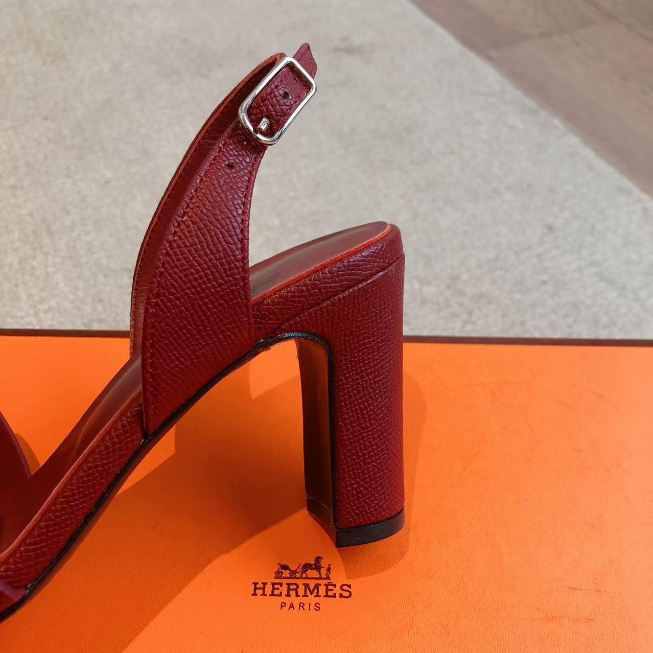 HERMES   0249