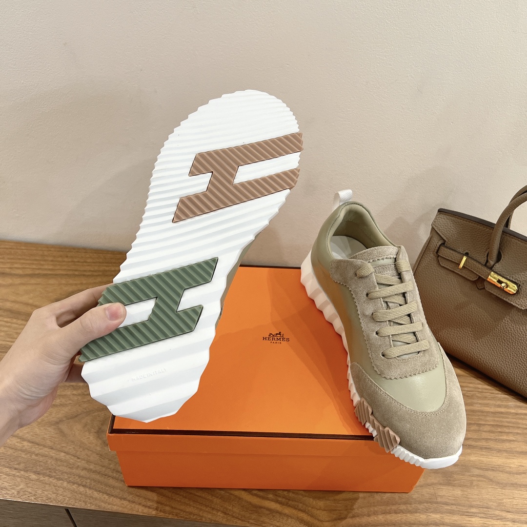 HERMES 02499