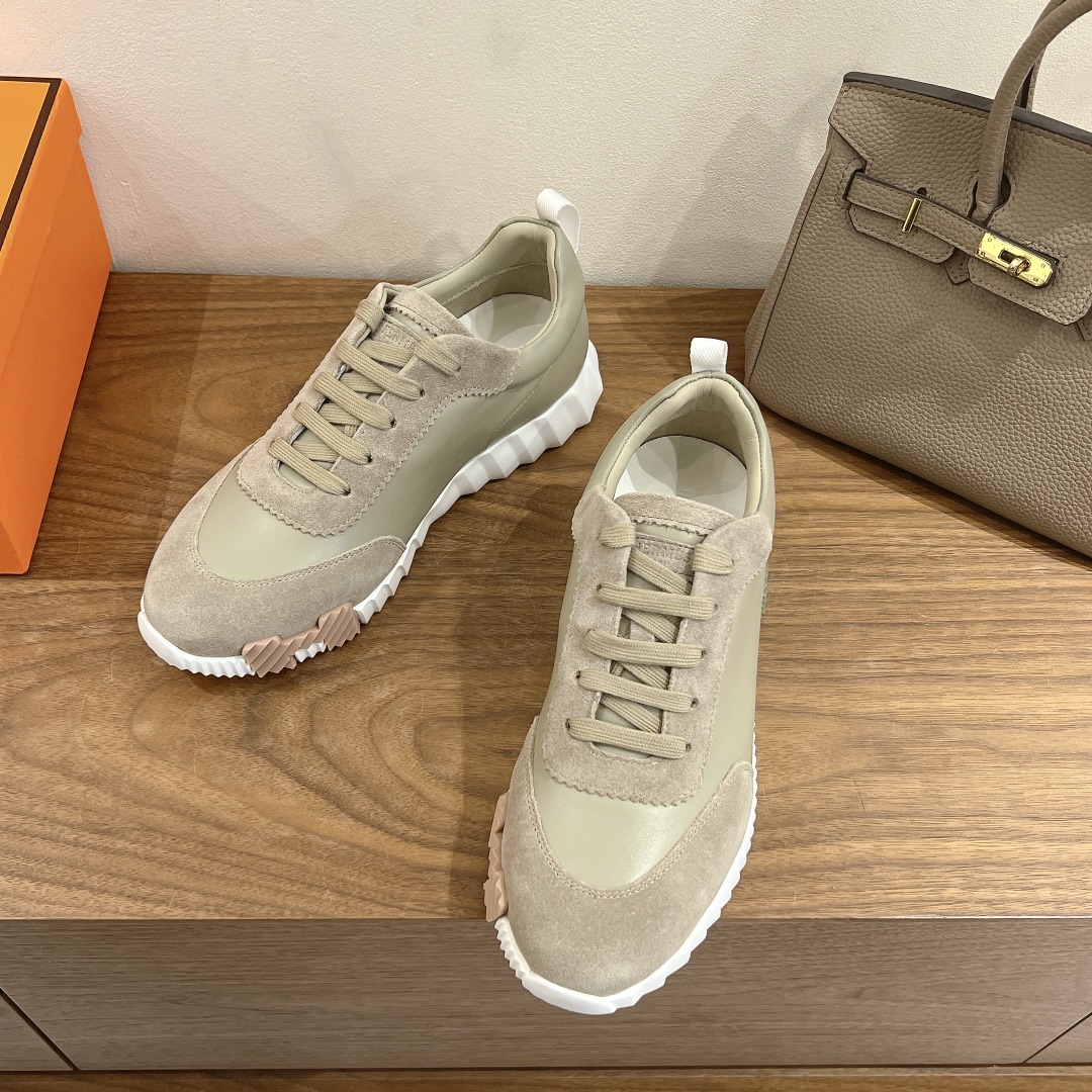 HERMES 02499