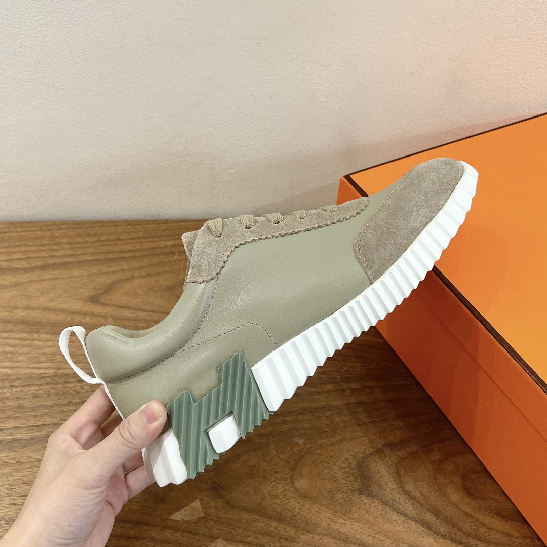 HERMES 02499
