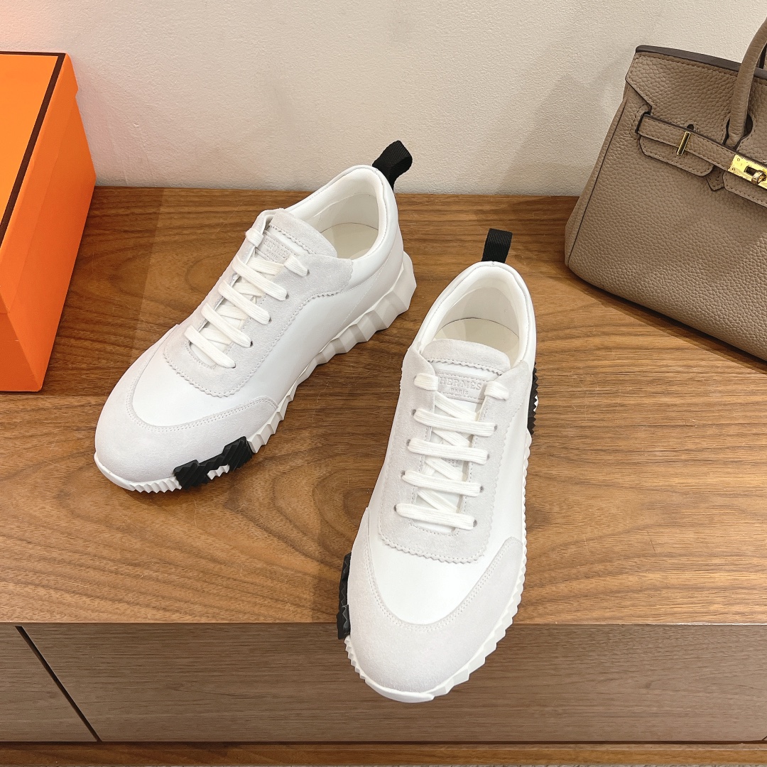 HERMES 02529