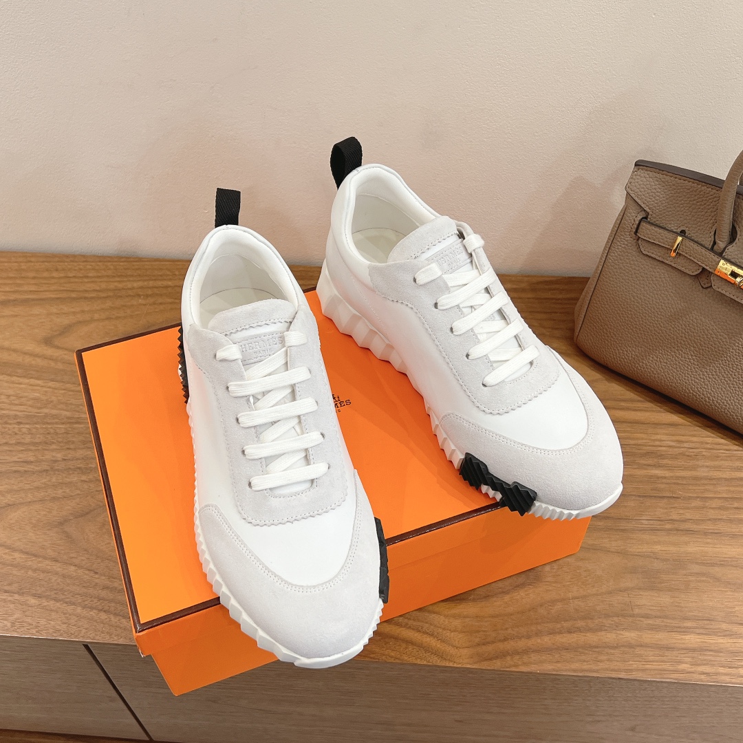 HERMES 02529