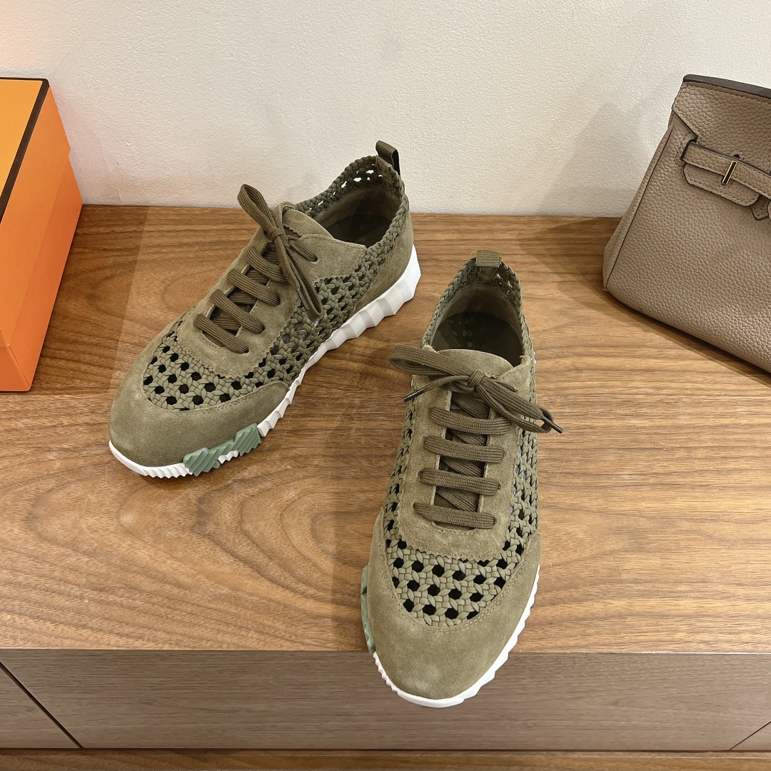 HERMES 02549