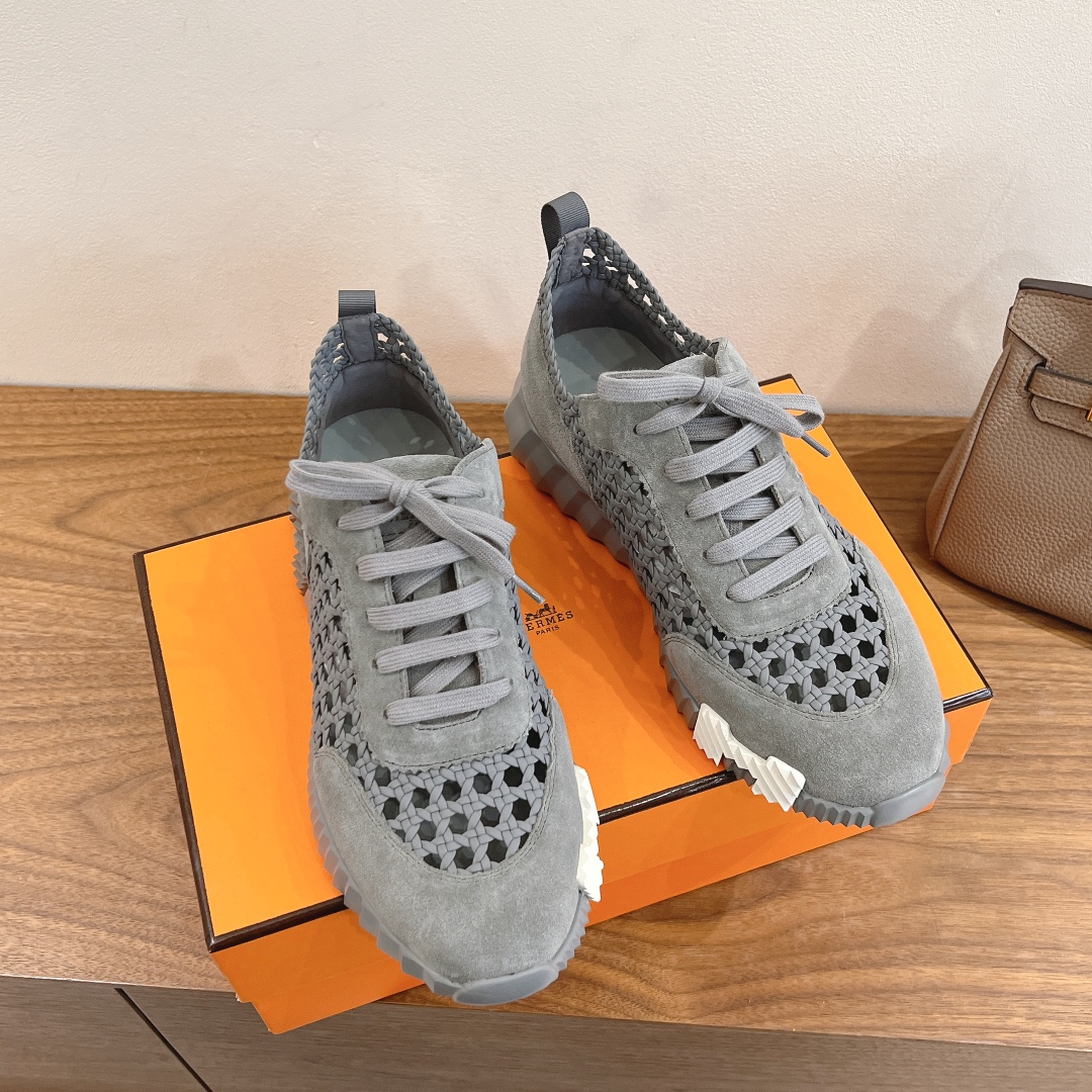 HERMES 02579