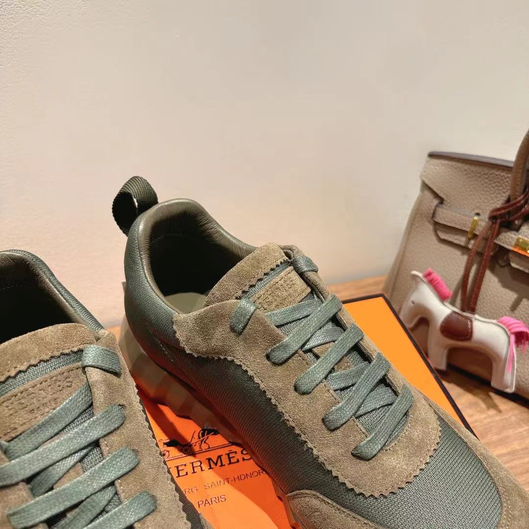 HERMES 02629