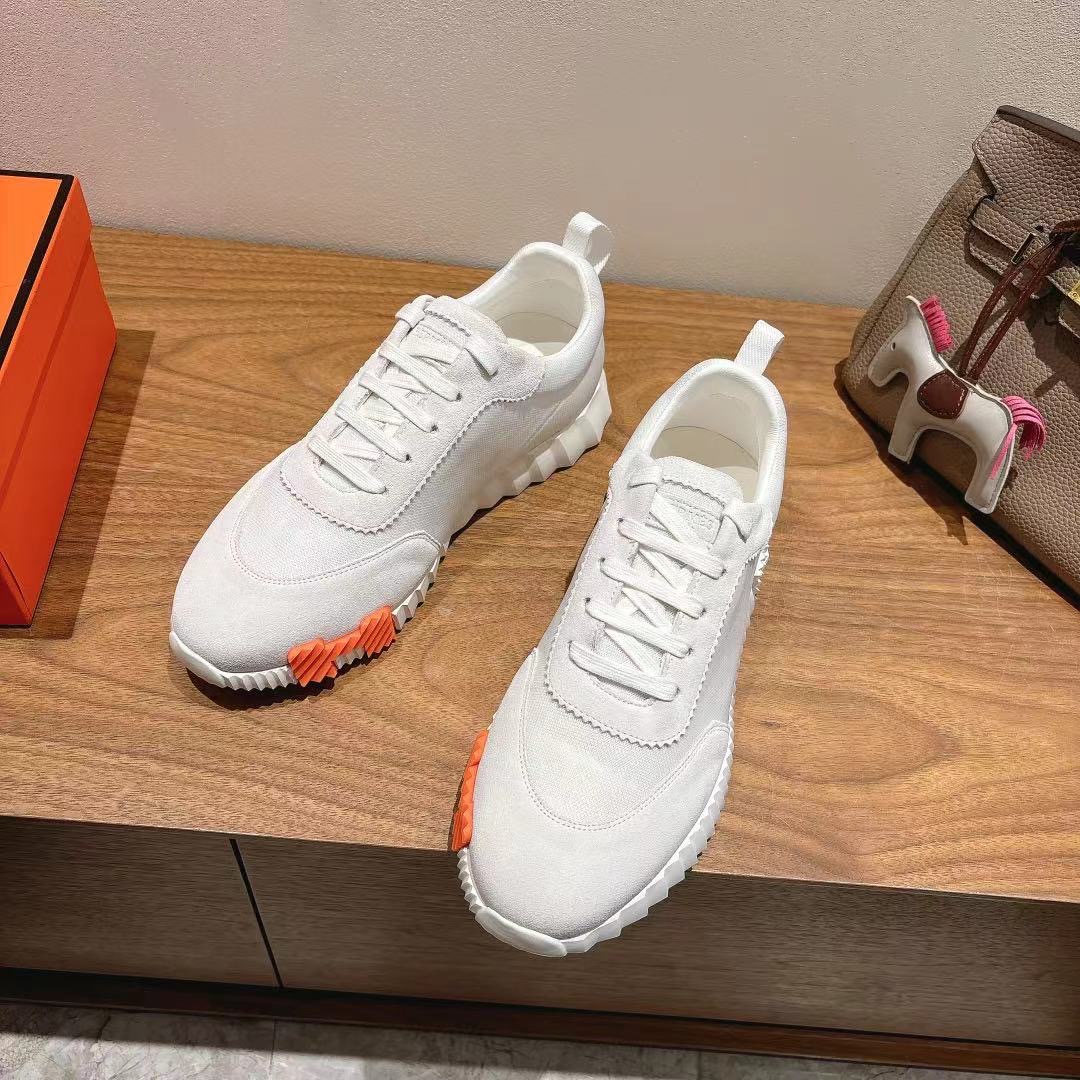 HERMES 02639