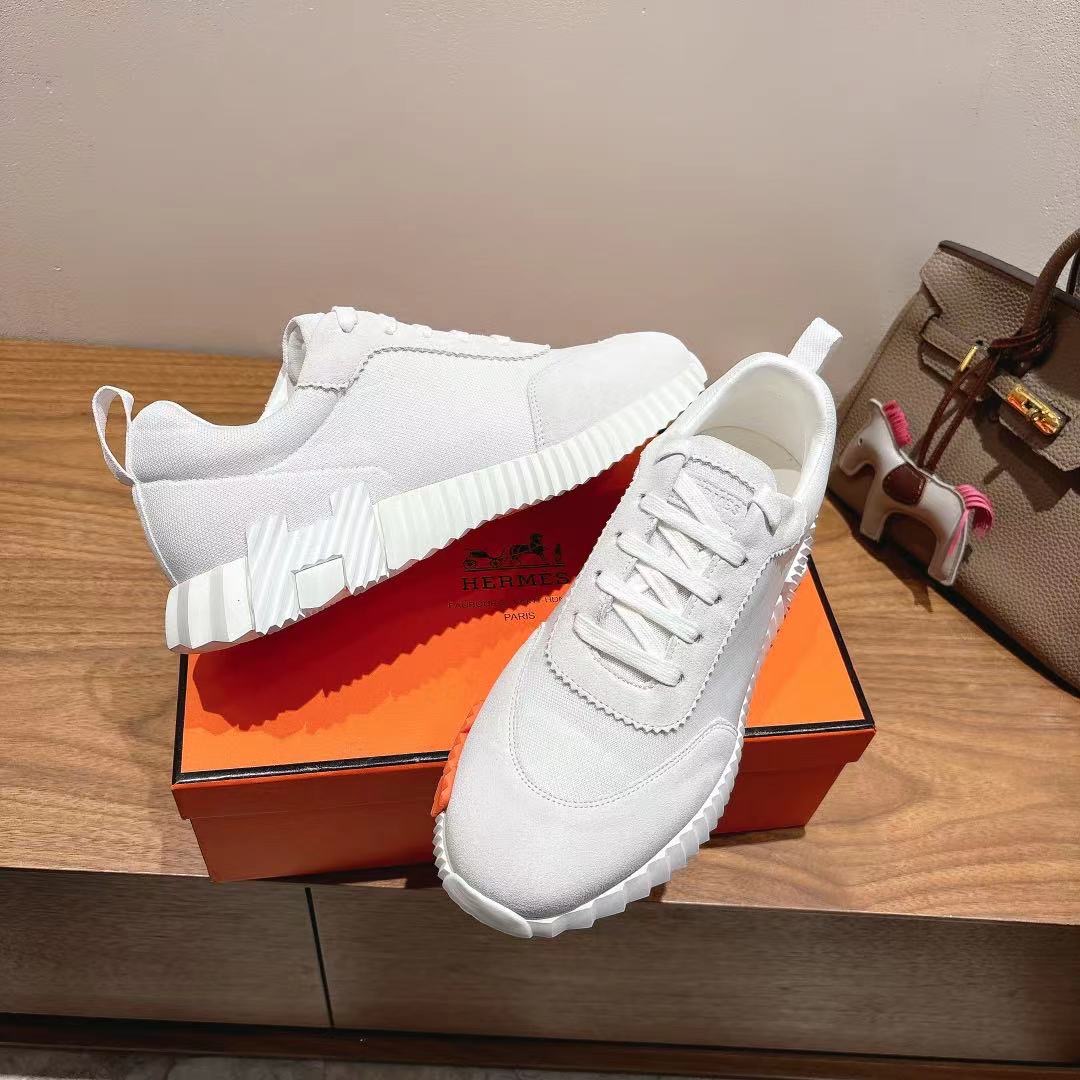 HERMES 02639