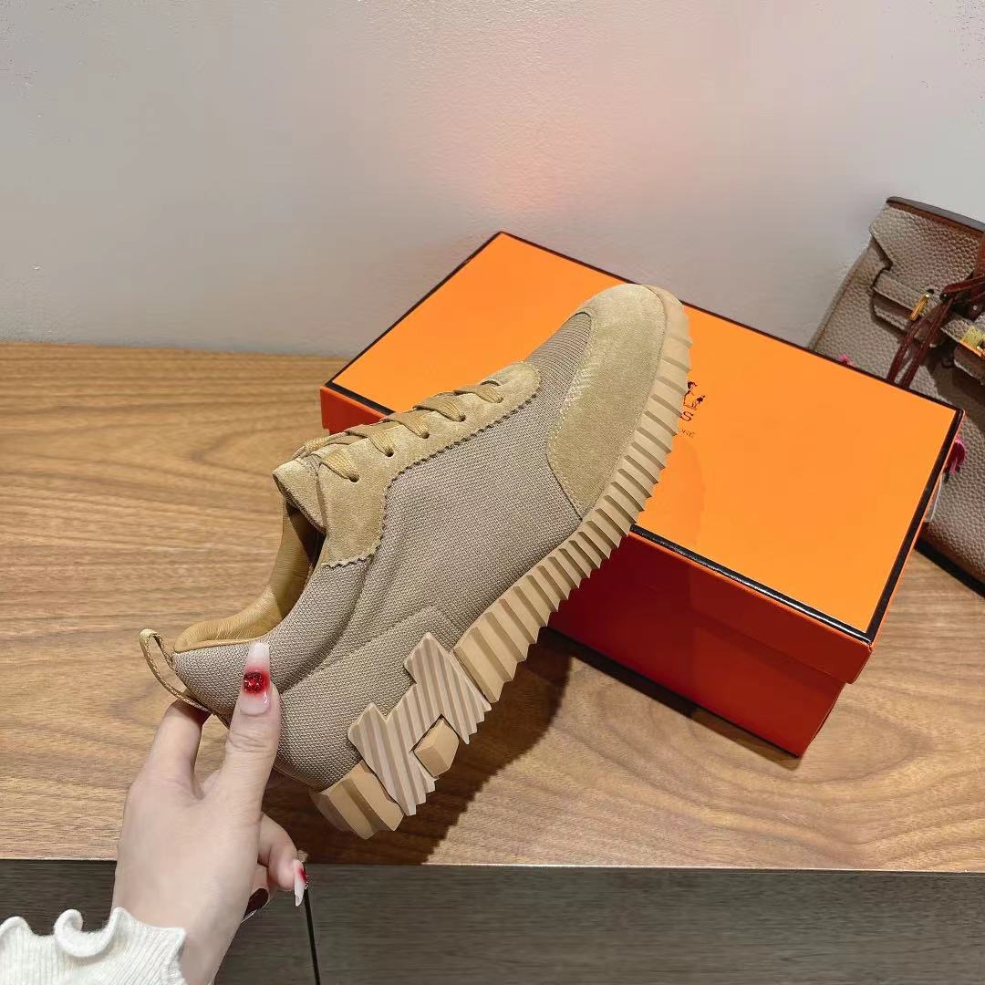 HERMES 02679