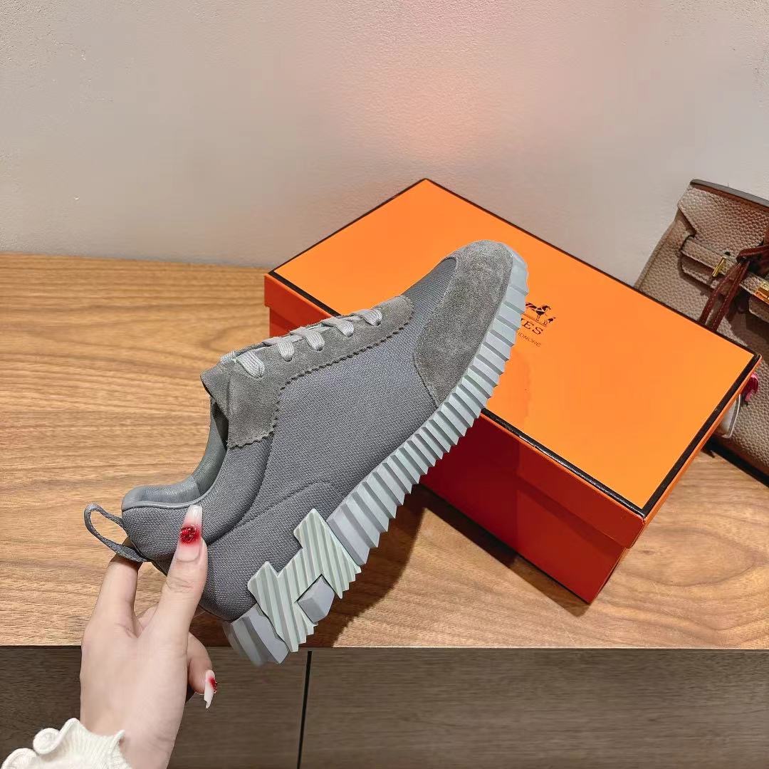 HERMES 02689