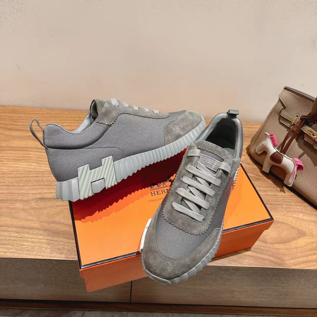 HERMES 02689