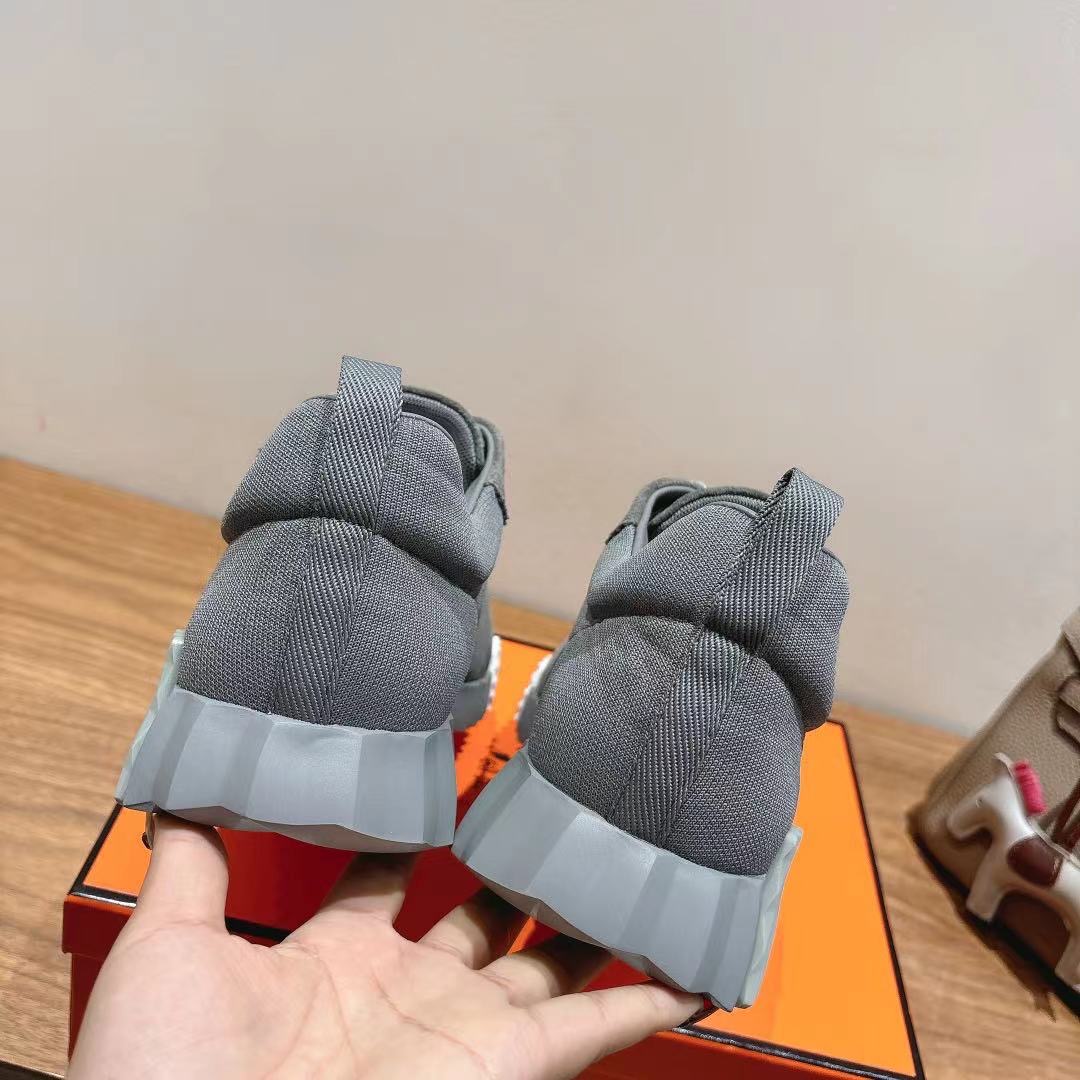HERMES 02689