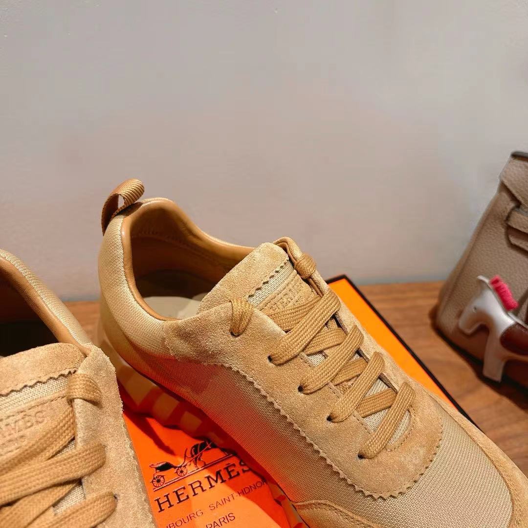 HERMES 02699