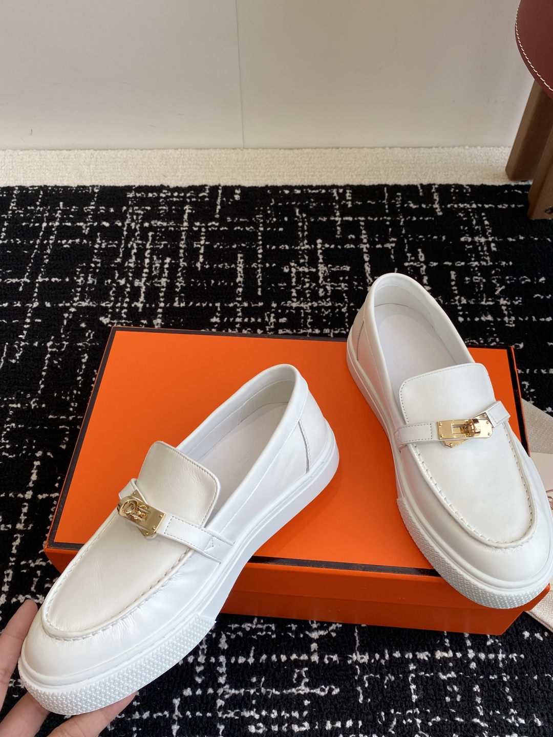 HERMES 02709
