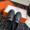 HERMES 02739