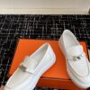 HERMES 02749