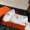 HERMES 02749