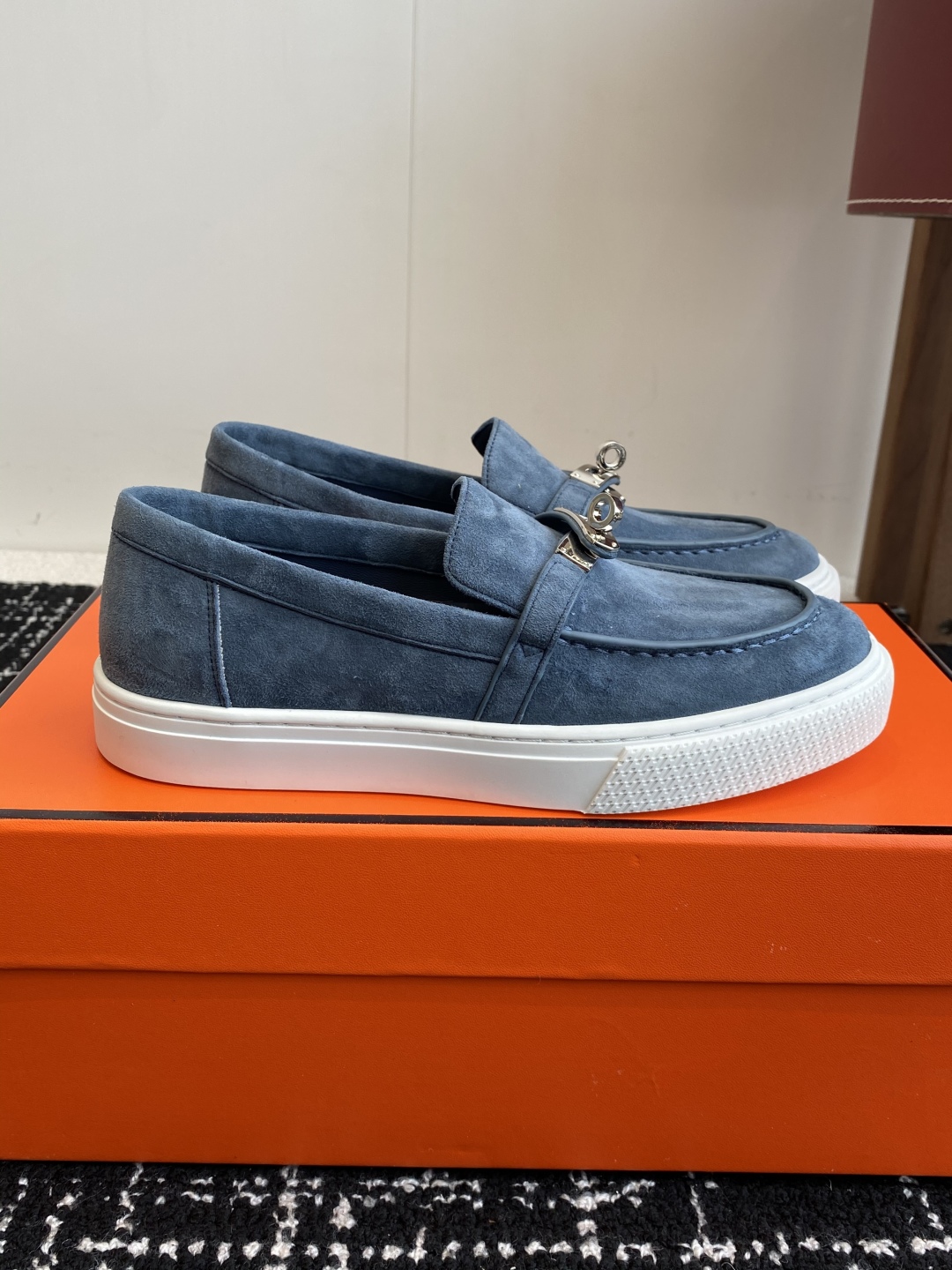 HERMES 02779