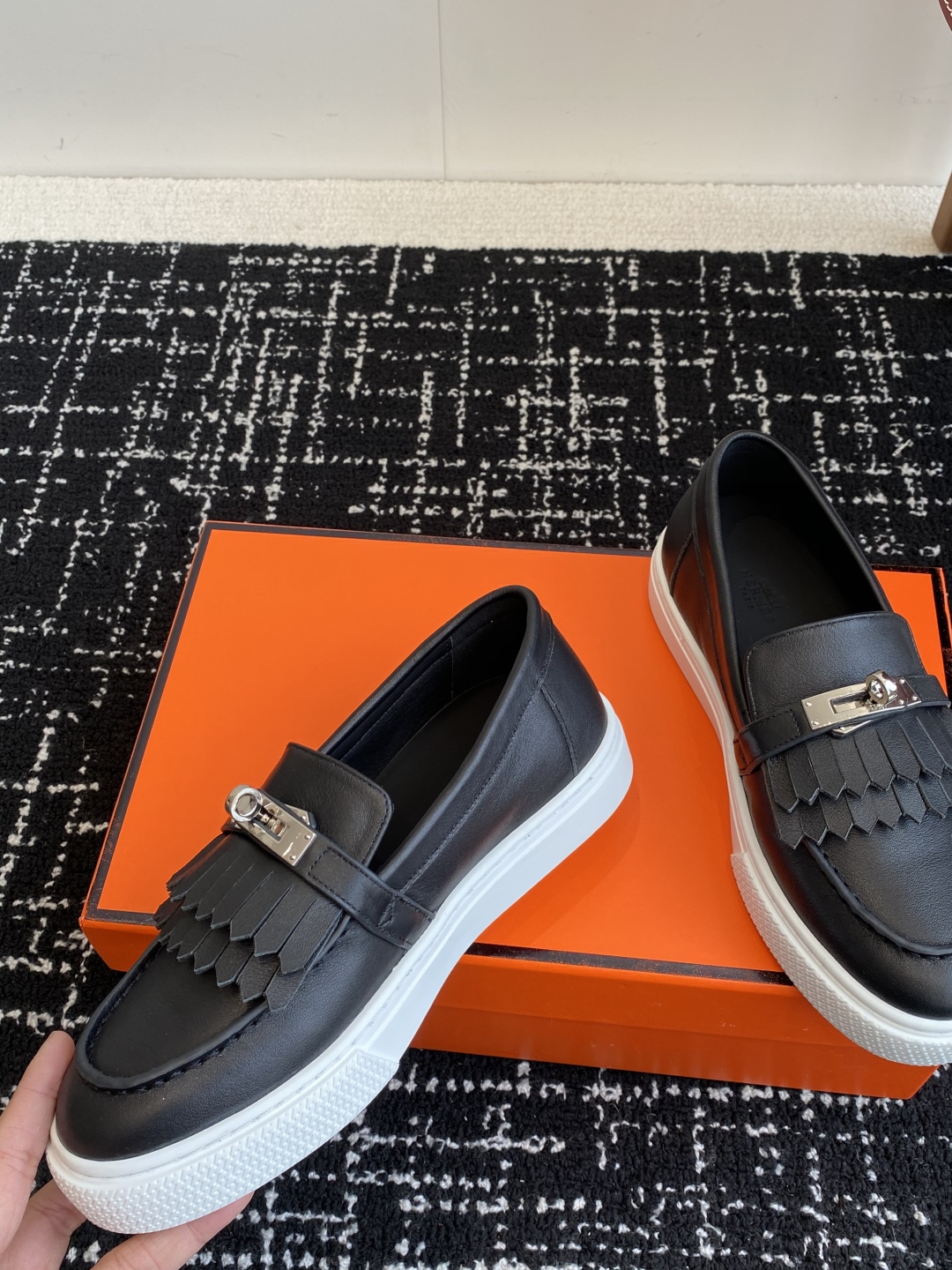 HERMES 02799