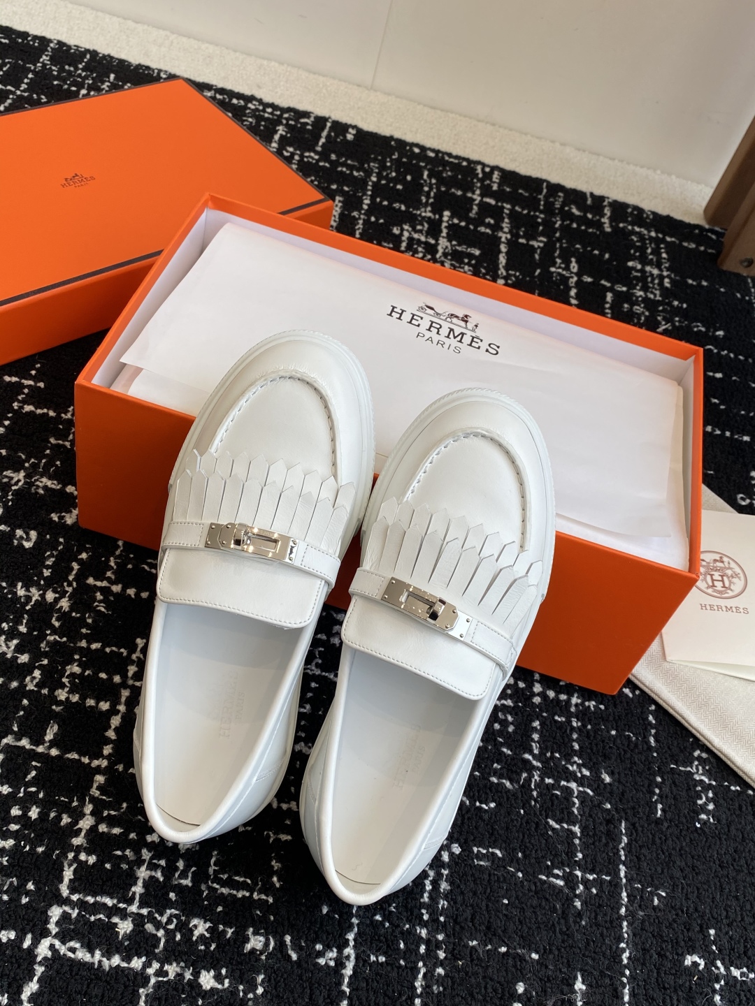 HERMES 02809