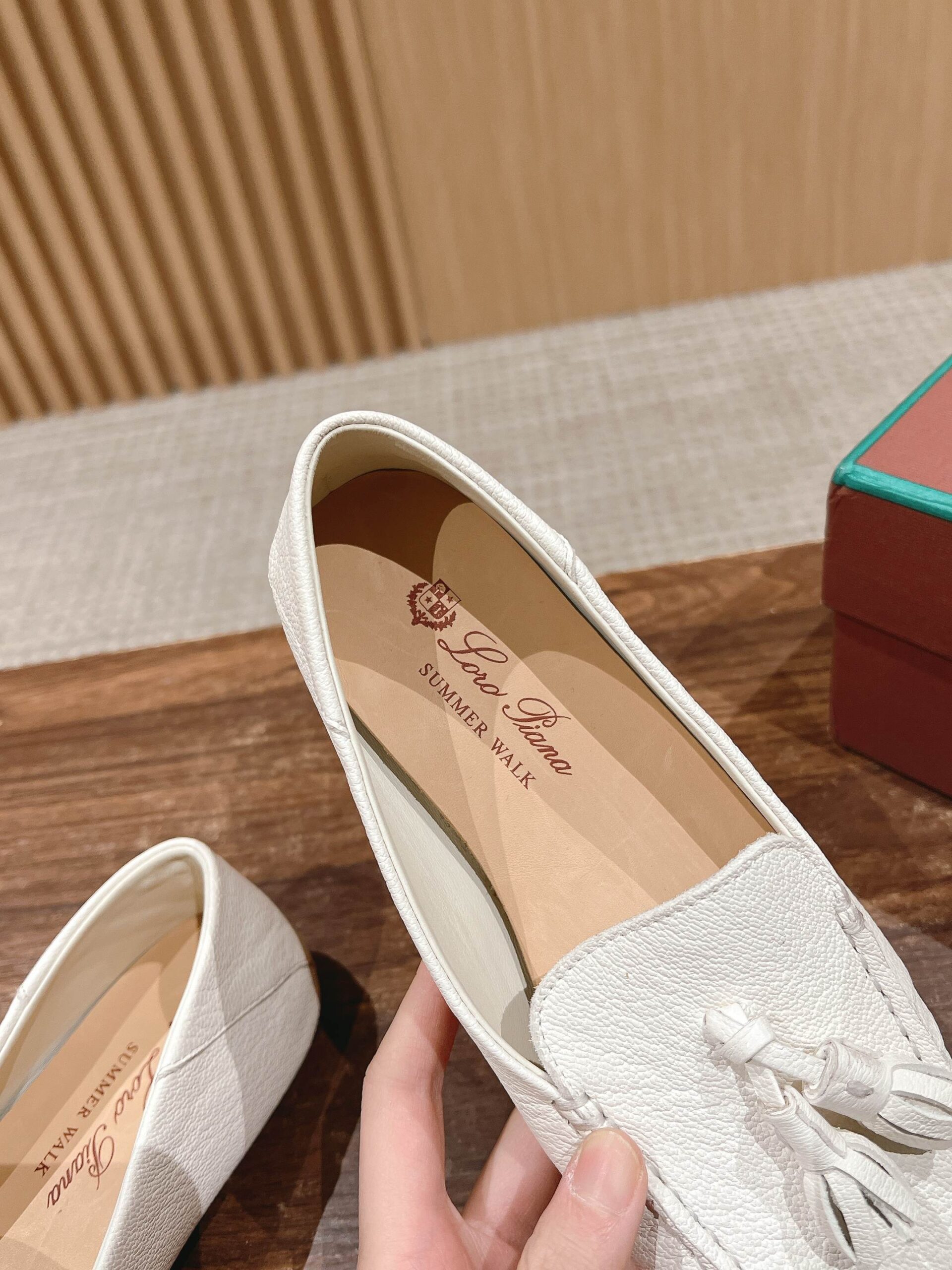 HERMES   0449