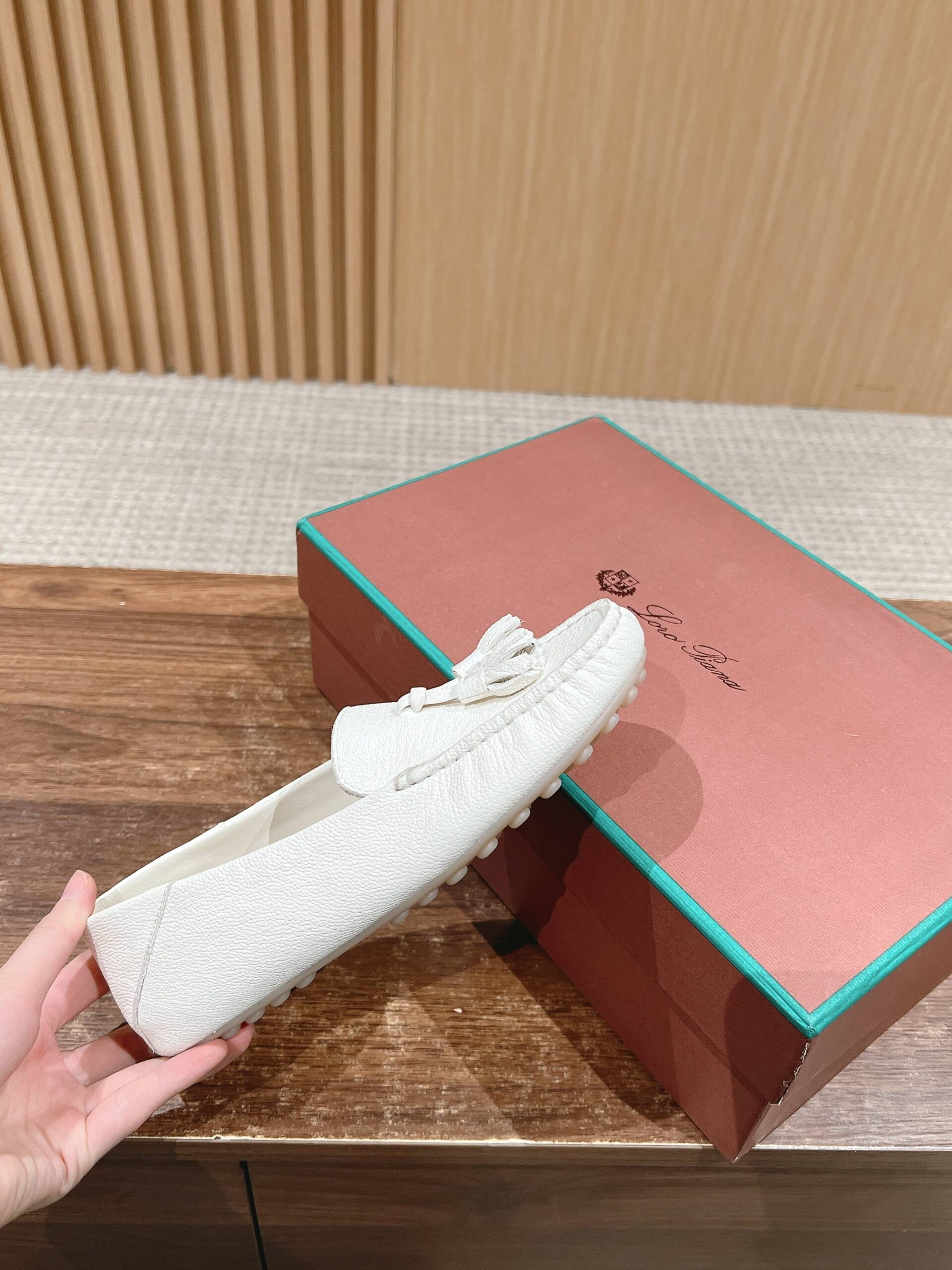 HERMES   0449