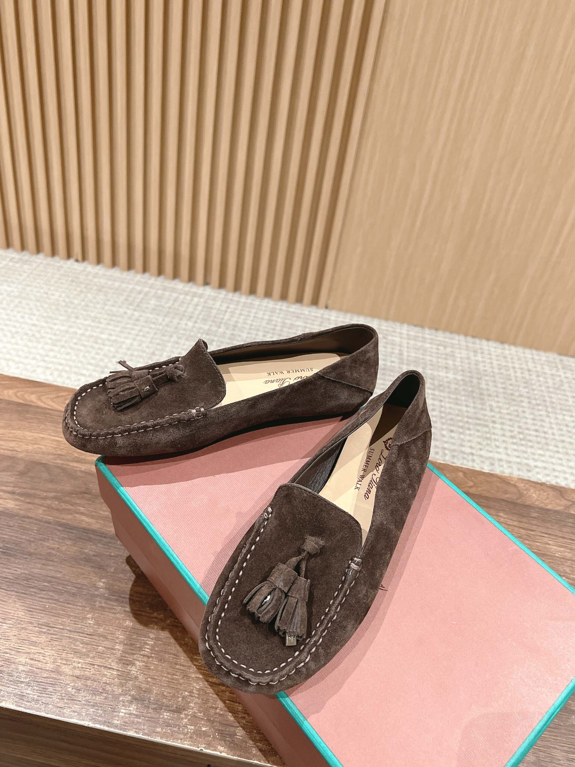HERMES   0469