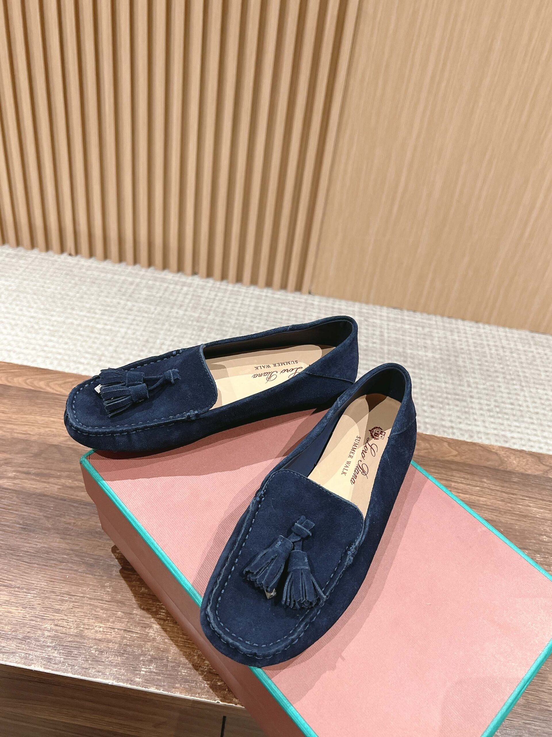 HERMES   0499